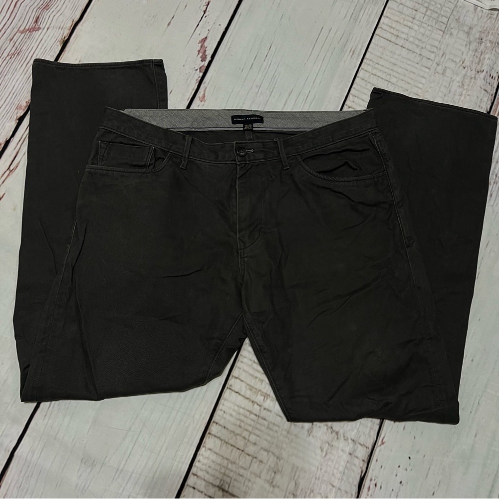 BANANA REPUBLIC Men’s Jeans grey/black super comfy relaxed fit jeans 36x34 EUC - Picture 8 of 14